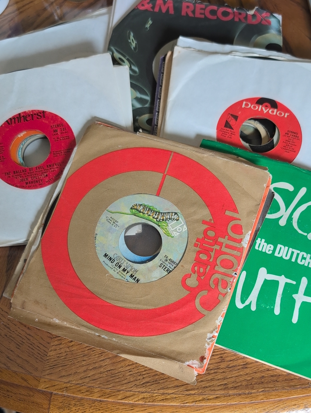 1970's 1980's Vinyl 45 RPM Lot of 33 Rock, Pop, R&B Records
